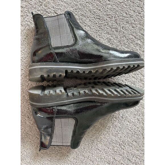 Paul Green Patent Leather Boots - Picture 4 of 6